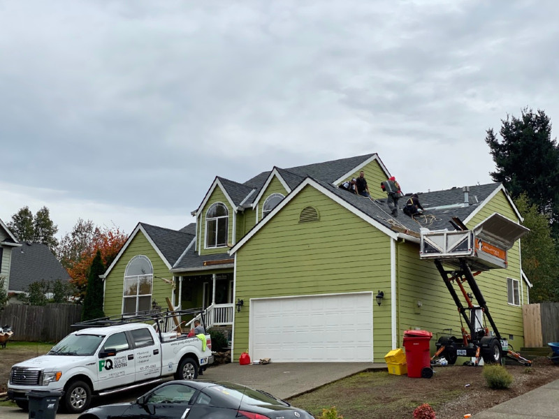 residential roofing tear-off